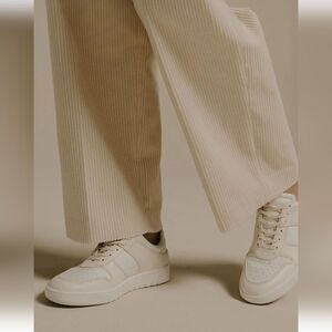 KOIO Aventino Women's Sneakers In Color Beach Size 7